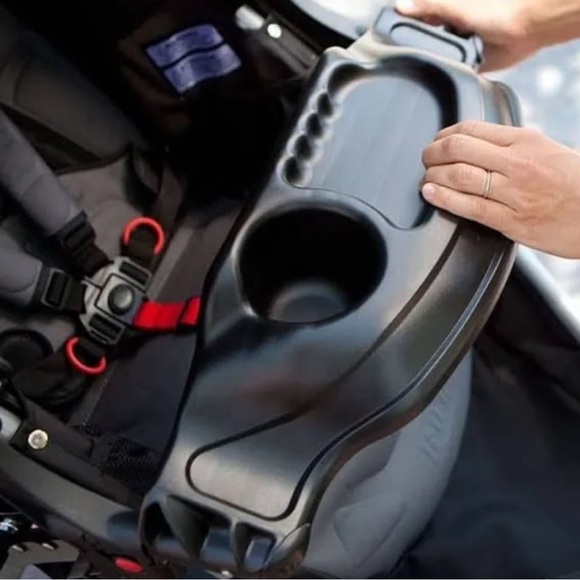 BOB Gear Snack Tray for Single Jogging Stroller - Picture 8 of 8